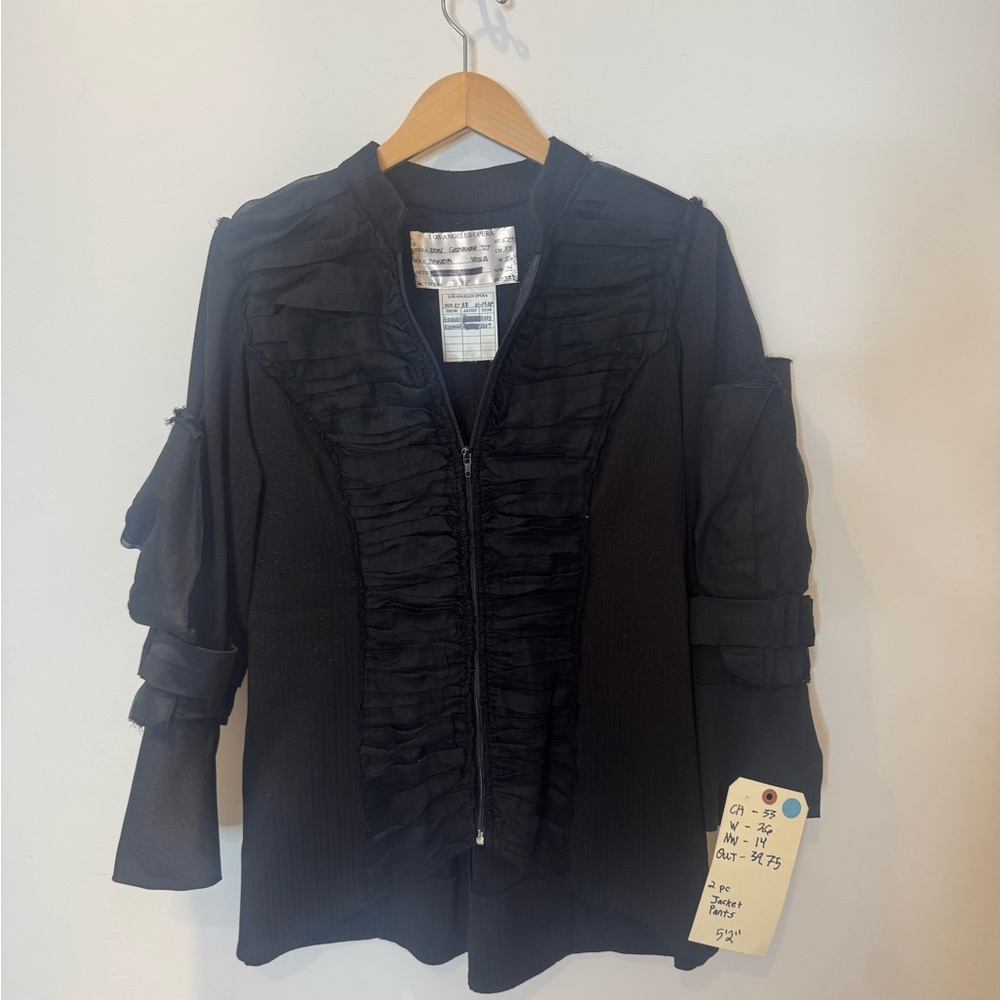 Authentic Don Giovanni opera costume! Vintage, season 2007. Ruffled Jacket. S.